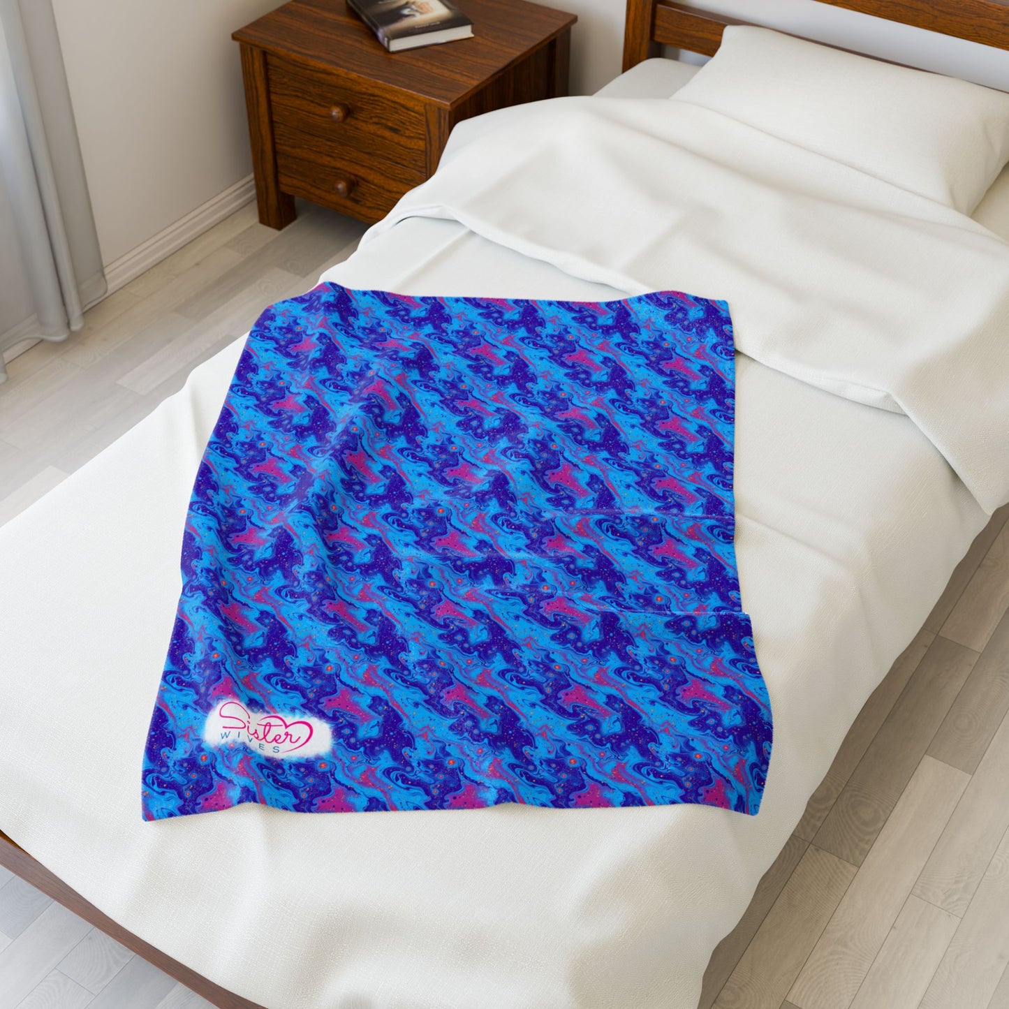 Sister Wives Blue Cozy Velveteen Plush Blanket for Comfort & Warmth, Great for Home Decor, Gifts, Living Room, Couch, Bedroom