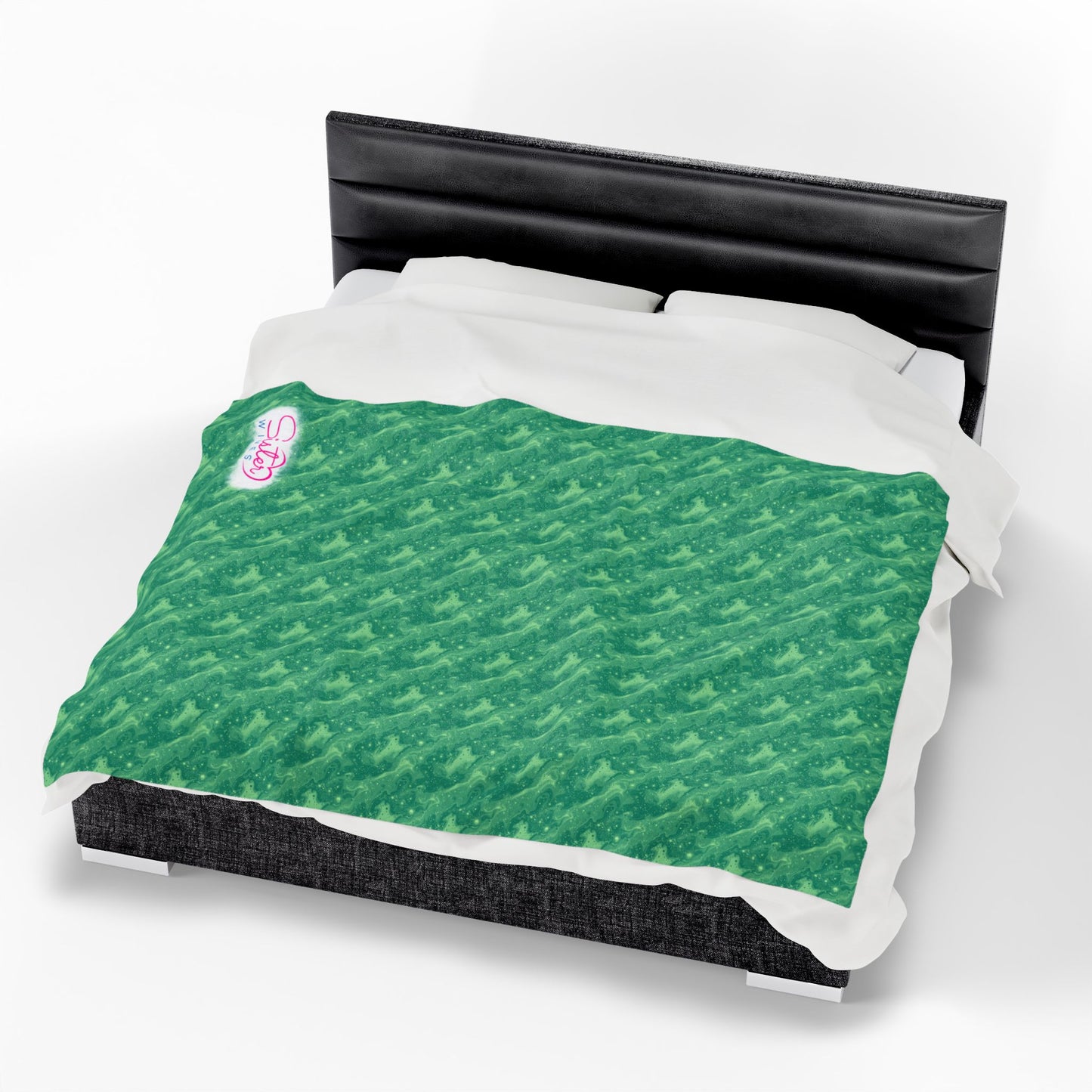Sister Wives Green Oil Slick Cozy Velveteen Plush Blanket for Comfort & Warmth, Great for Home Decor, Gifts, Living Room, Couch, Bedroom