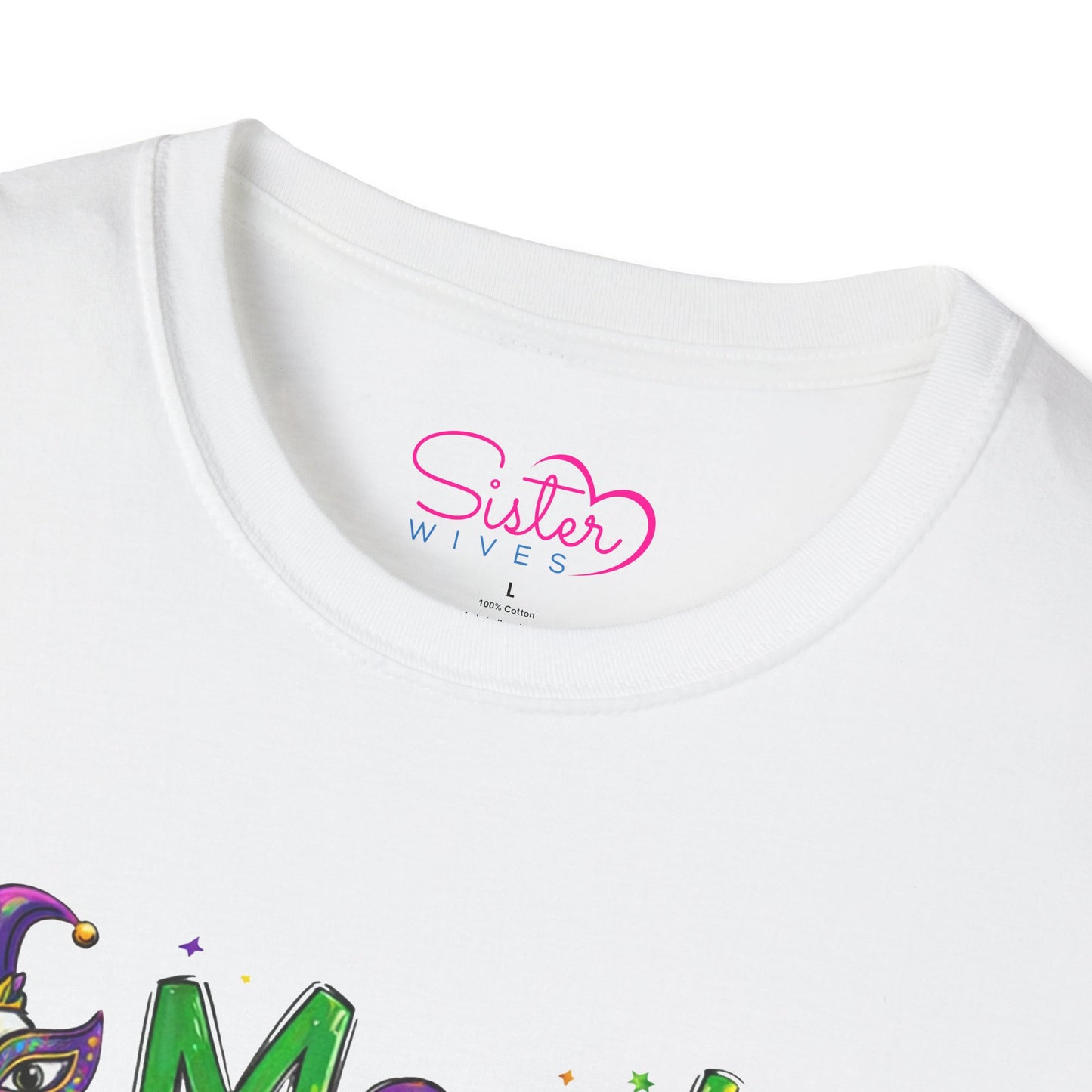Mardi Goose on the Loose Shirt – Funny Mardi Gras Goose T-Shirt, Polyamory ENM Non-Monogamy Carnival Tee, Unisex Gildan 64000
