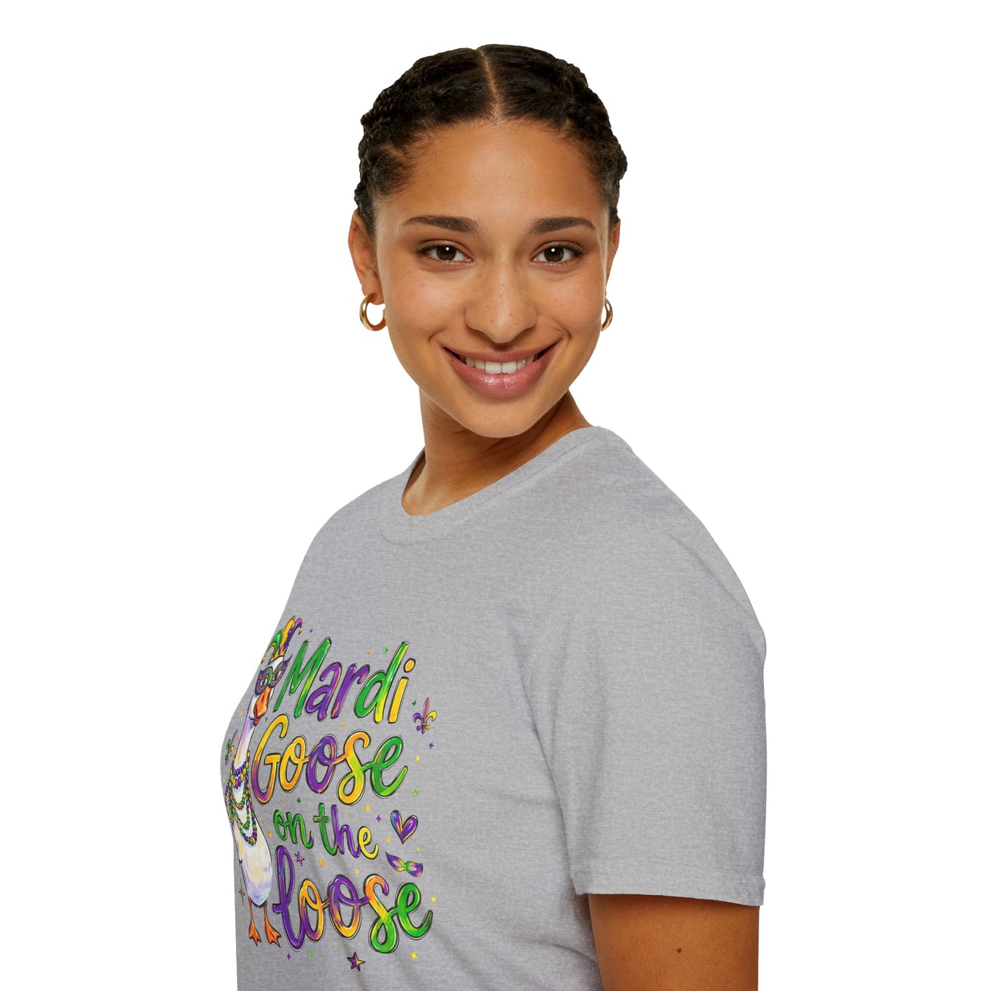 Mardi Goose on the Loose Shirt – Funny Mardi Gras Goose T-Shirt, Polyamory ENM Non-Monogamy Carnival Tee, Unisex Gildan 64000