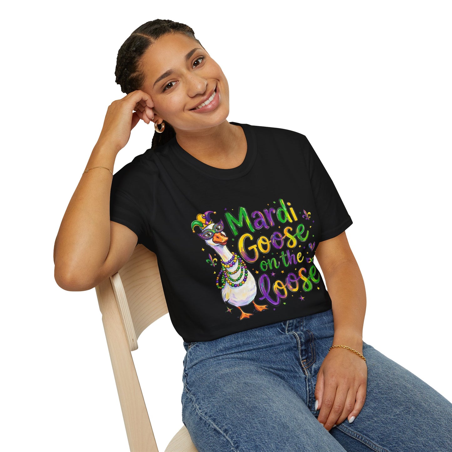 Mardi Goose on the Loose Shirt – Funny Mardi Gras Goose T-Shirt, Polyamory ENM Non-Monogamy Carnival Tee, Unisex Gildan 64000