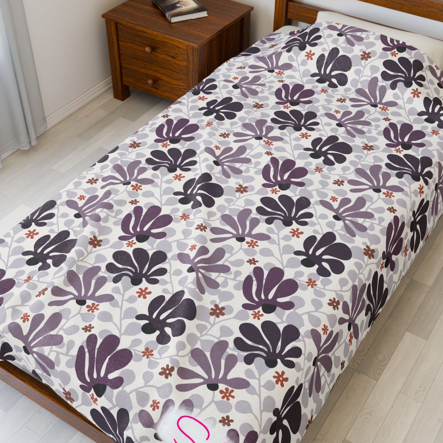 Purple Boho Floral Throw Blanket – Cozy Botanical Home Decor | Polyamory & ENM Friendly