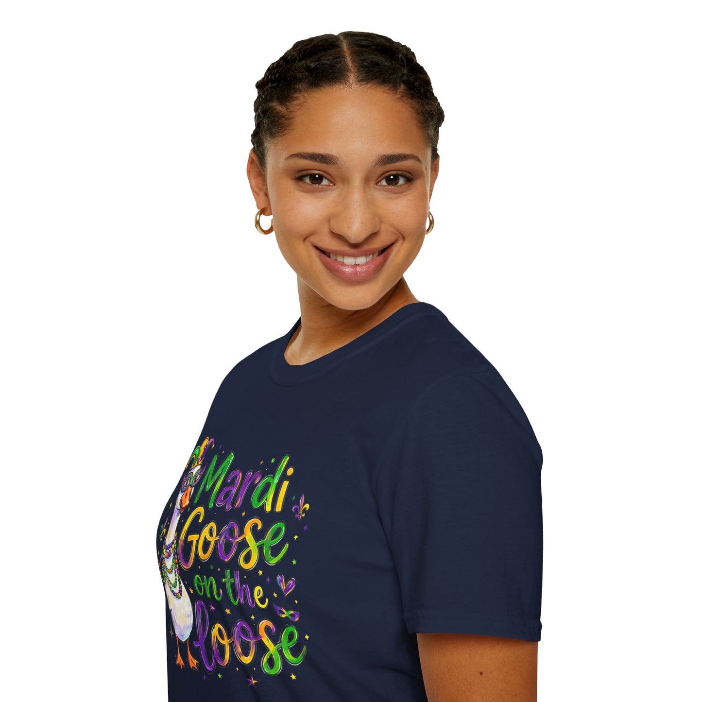 Mardi Goose on the Loose Shirt – Funny Mardi Gras Goose T-Shirt, Polyamory ENM Non-Monogamy Carnival Tee, Unisex Gildan 64000