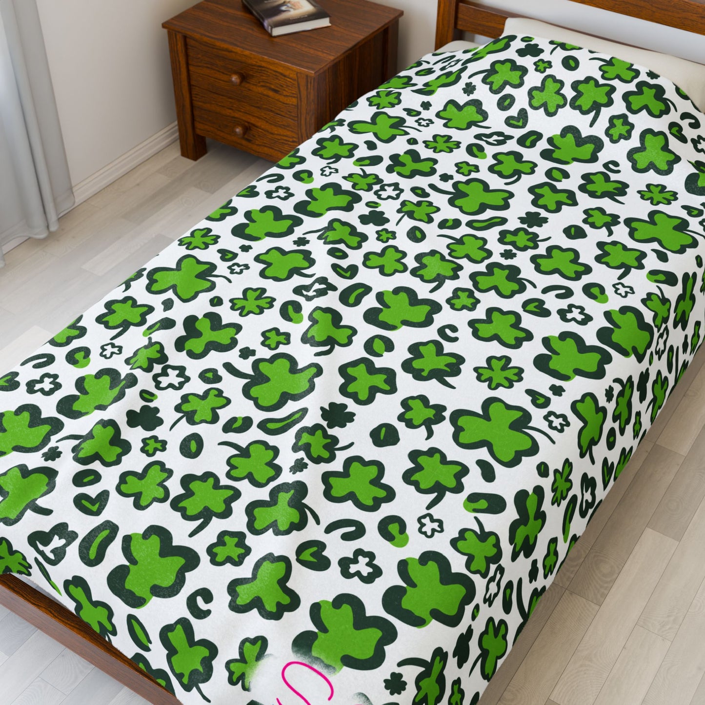 Leopard Print Shamrock Throw Blanket St. Patty’s Day Home Decor Polyamory Sisterwives ENM Friendly Home Decor | Swinger Lifestyle Cozy Blanket