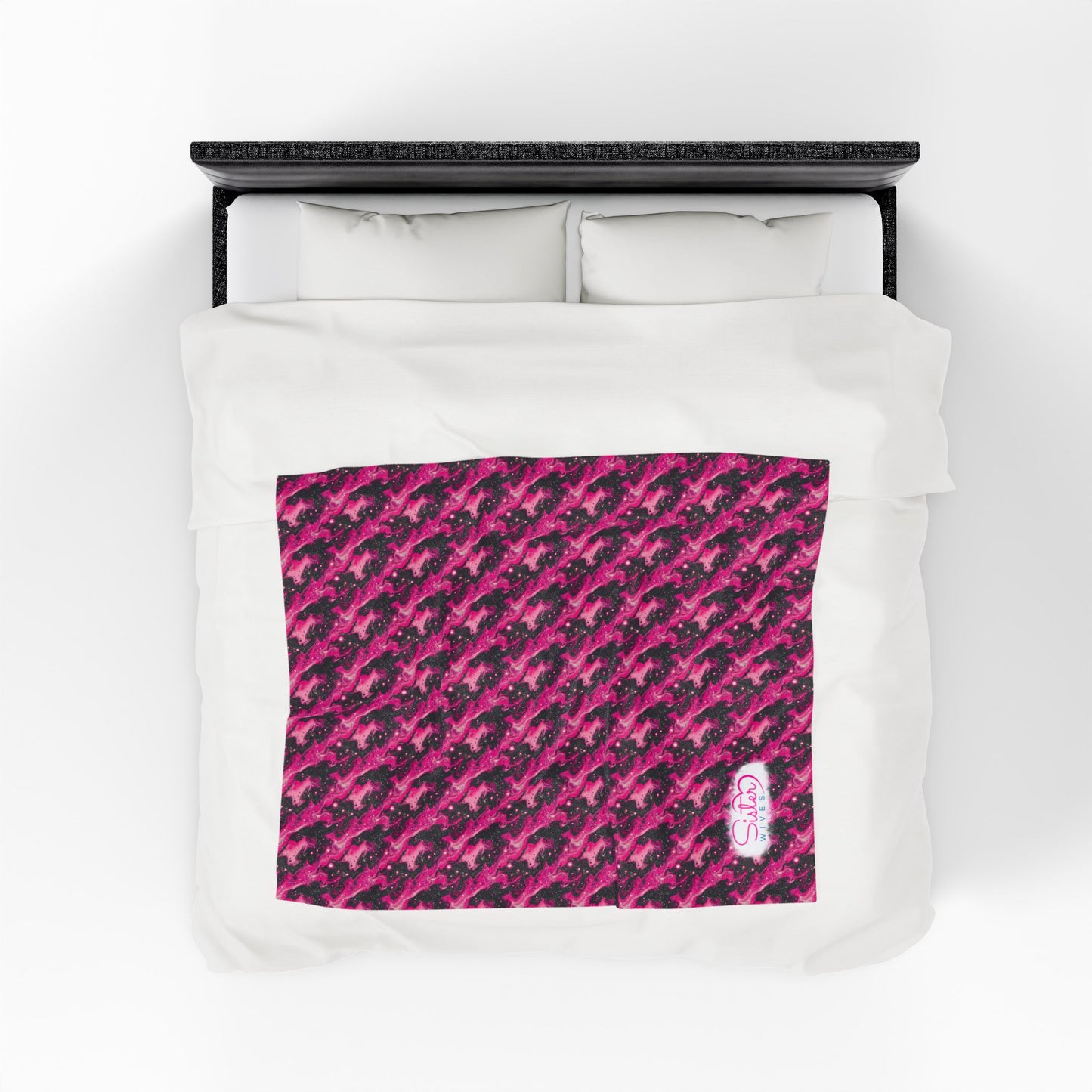 Sister Wives Cozy Velveteen Plush Blanket for Comfort & Warmth, Great for Home Decor, Gifts, Living Room, Couch, Bedroom