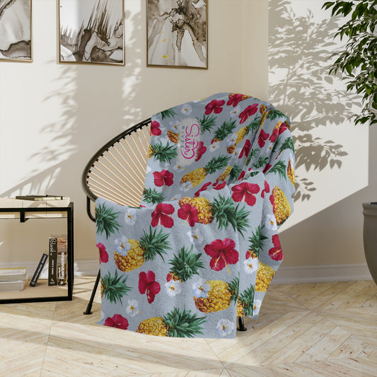 Sisterwives Hibiscus Pineapple Velveteen Blanket, Cozy Throw for Beach Lovers, Bright Home Decor, Perfect Gift for Summer Celebrations, Pineapple [...]