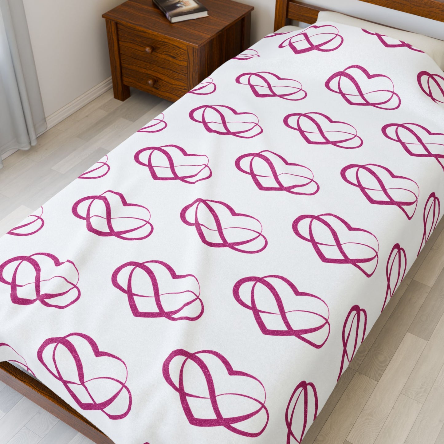 Pink Polyamory Heart Blanket – Soft Ethical Non-Monogamy Plush Throw | Cozy Poly Pride Bedding & Home Decor