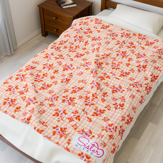 Peach Floral Plush Throw Blanket – Gingham Cottagecore Blanket, Cozy Velveteen Floral Bedding, Soft Aesthetic Gift Blanket