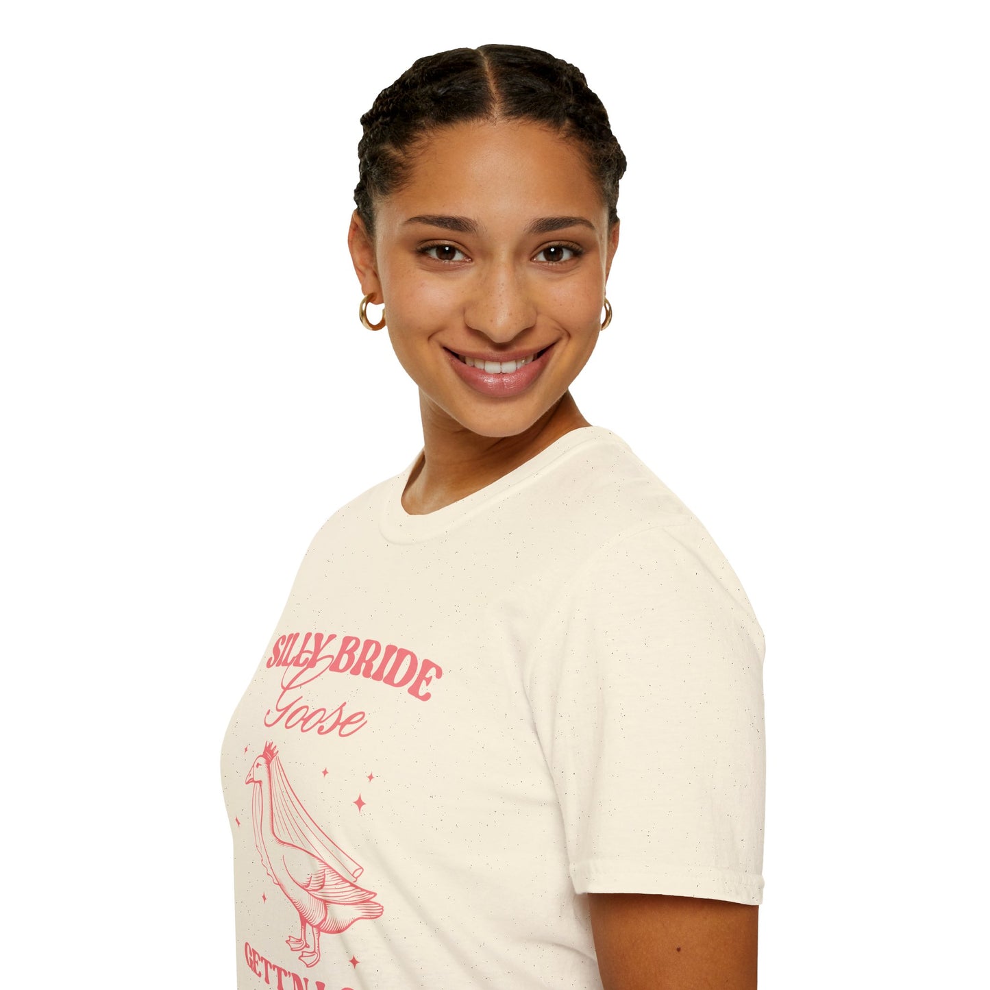 Silly Bride Goose Gettin Loose Shirt – Funny Bachelorette Party Tee, Bride Humor Wedding Shirt, Poly-Friendly Unisex Gildan 64000