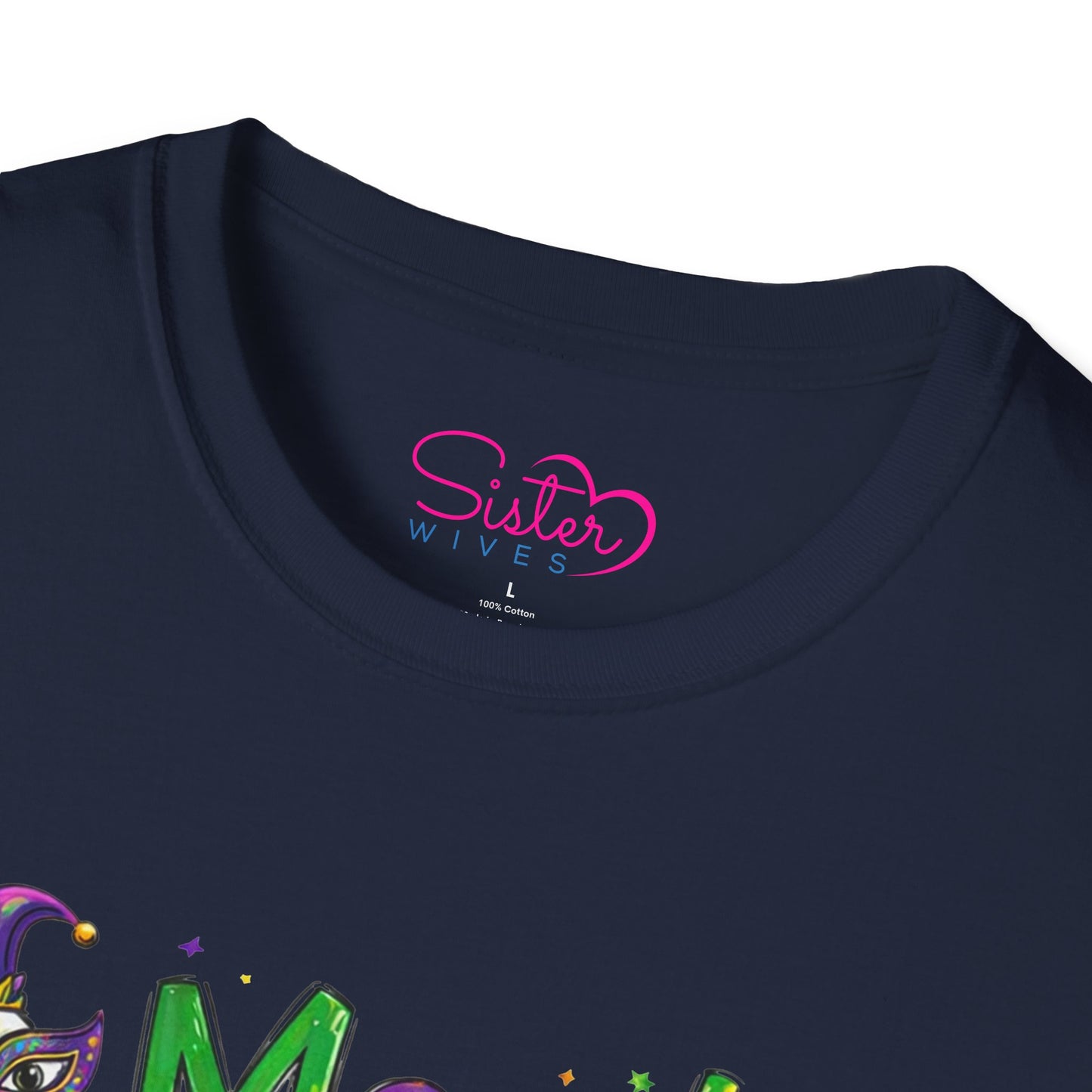 Mardi Goose on the Loose Shirt – Funny Mardi Gras Goose T-Shirt, Polyamory ENM Non-Monogamy Carnival Tee, Unisex Gildan 64000
